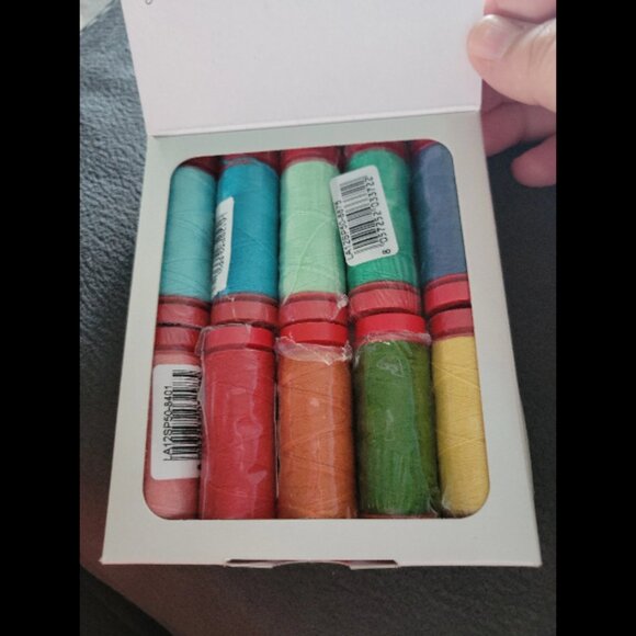 12wt Aurifil Wool Thread Box by Lori Holt - Picture 2 of 3